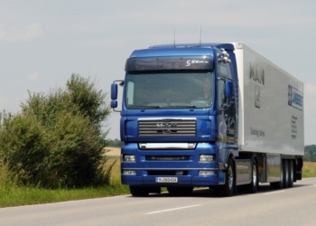 Тернополяни просять заборони проїзд містом автомобілів вагою понад 5 тонн