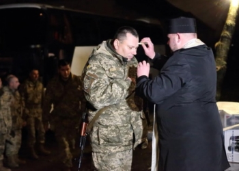 Українським захисникам у зону АТО передали генератор