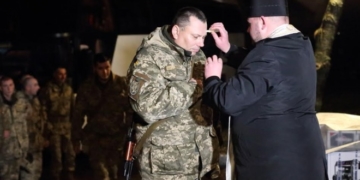 Українським захисникам у зону АТО передали генератор