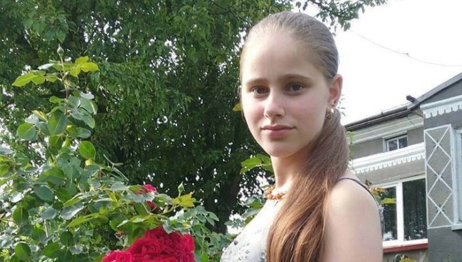 Жителі Тернопільщини будь-якими способами намагаються врятувати життя цієї дівчинки