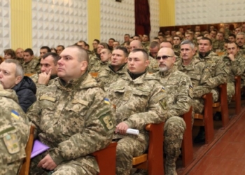 У Тернополі привітали артилеристів та представників ракетних військ (фото)