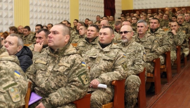 У Тернополі привітали артилеристів та представників ракетних військ (фото)