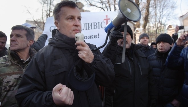 Офшори, рахунки і вілли: Наливайченко назвав трійку топ-корупціонерів (відео)