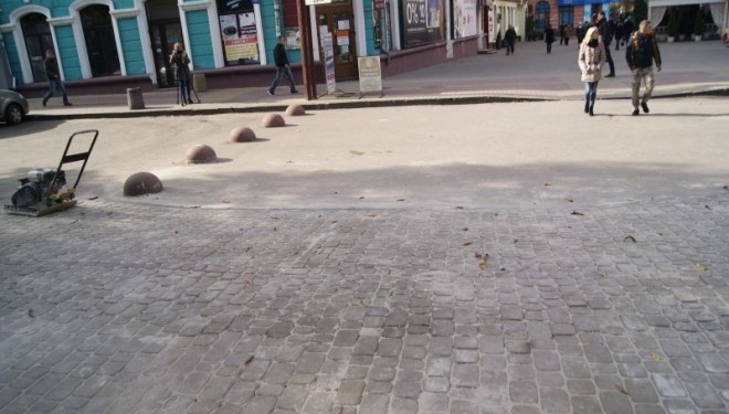 Цю роботу тернопільських комунальників схвалять багато тернополян (фотофакт)