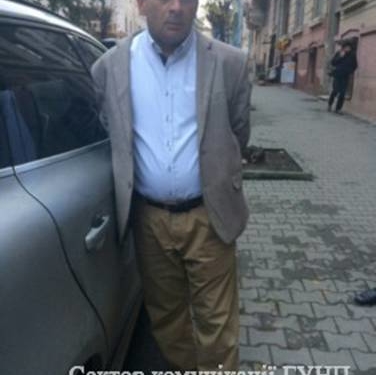 Увага! З’явилися світлини шахраїв, які обдурюють тернополян (фото)