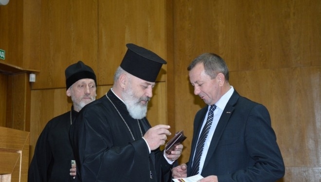 За яку жертовність нагородили медалями тернопільських депутатів?