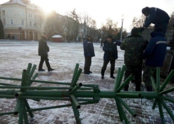 У Тернополі через два тижні появиться головна новорічна красуня