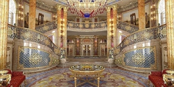 За стіною магазину був прихований справжній палац