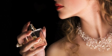 Дорогі парфуми спокусили чоловіка на злочин