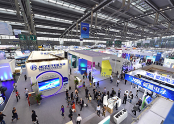 Шок! На людину напав робот – чоловік у лікарні