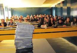 Своїм зовнішнім виглядом цей студент шокував усіх (фото)