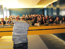 Своїм зовнішнім виглядом цей студент шокував усіх (фото)