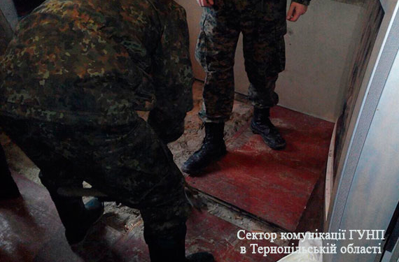 Деталі жорстокого вбивства жінки на Тернопільщині (ФОТО)