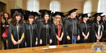 У Тернополі стало на декілька десятків фармацевтів більше