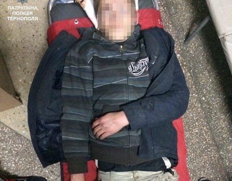 Хлопець, якого прийняли за мертвого, зараз у лікарні