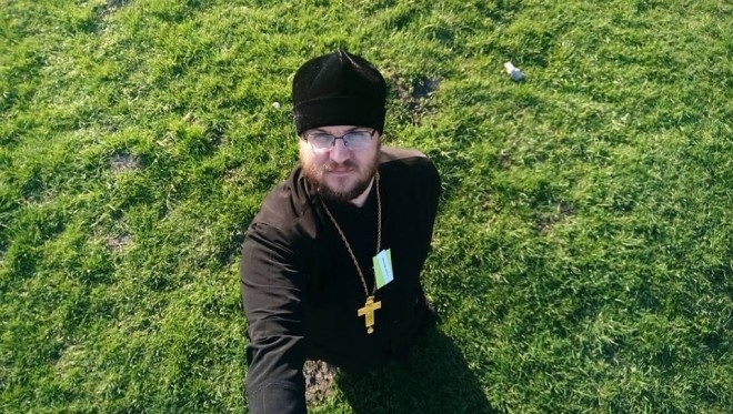 Впевнений, людська гідність не продається ні за яку ціну, – тернопільський священик