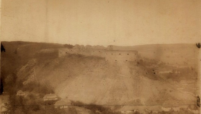 Одне з містечок-чудес Тернопільщини відкрило свій архів старовинних фото