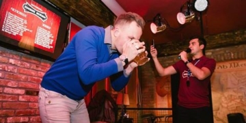 Тернополянин так швидко п’є пиво, що може увійти у Книгу рекордів України (фотофакт)