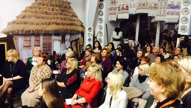 Як у Тернополі зустрічали мисткиню, чиї коралі носить Перша леді (фото)