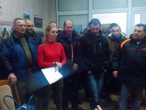 Бійці АТО поставили ультиматум головному земельнику Тернопільщини і грозяться протестувати