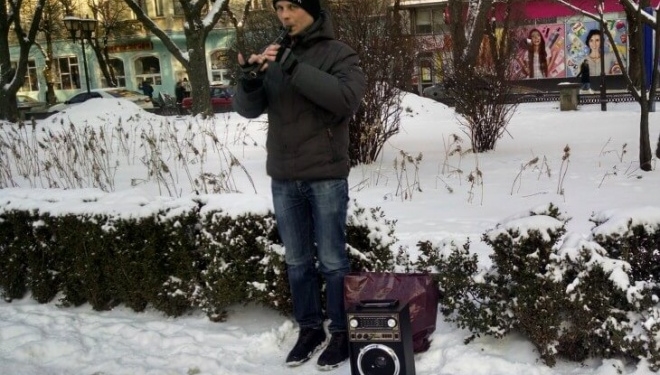 Тернополян зачарував вуличний сопілкар (відео)