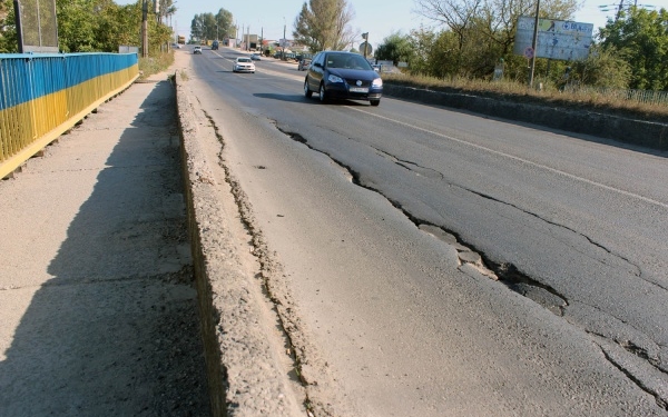 Тернополяни подали петицію про аварійний міст