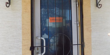 Програвши на футбольних ставках хлопець підпалив приміщення і сусідні магазини