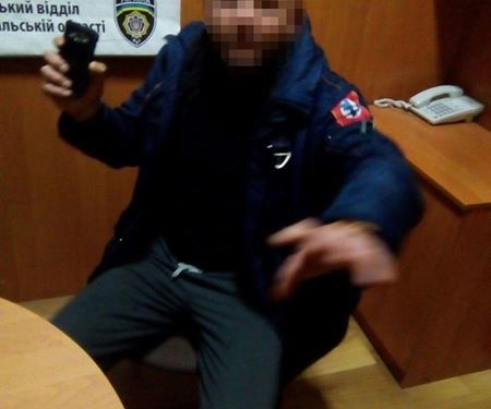 Через скандал у магазині матір викликала поліцейських аби вгамували її сина