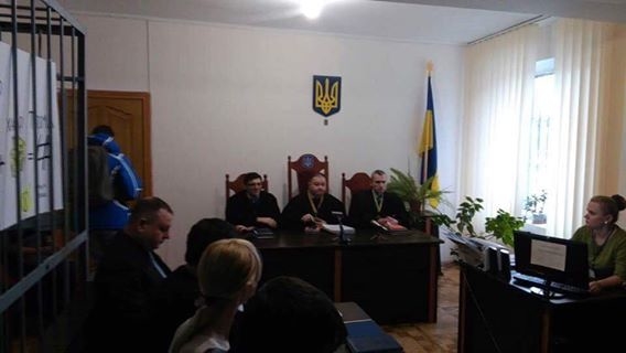 Через тиждень судитимуть “парочку” тернопільських прокурорів, яких спіймали на рекордному хабарі