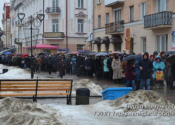 Більше 100 тисяч вірян прийшли поклонитися Нерукотворному образу Ісуса Христа з Едеси