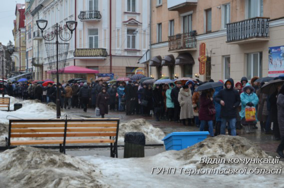 Більше 100 тисяч вірян прийшли поклонитися Нерукотворному образу Ісуса Христа з Едеси
