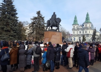 За останніми годинами перебування чудотворної ікони у Тернополі можна спостерігати online