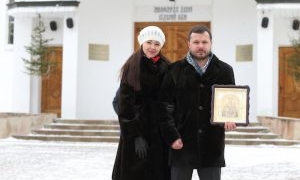 Митрополит Василій Семенюк подякував Ігору Гуді за допомогу в організації приїзду унікальної святині на Тернопільщину (фото)