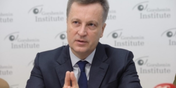 Для Наливайченка Крим невід’ємна частина України і не може бути предметом торгу