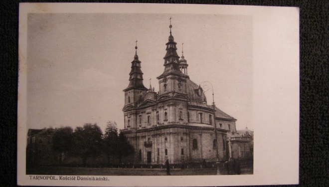 У мережу потрапило унікальне фото тернопільської Катедри