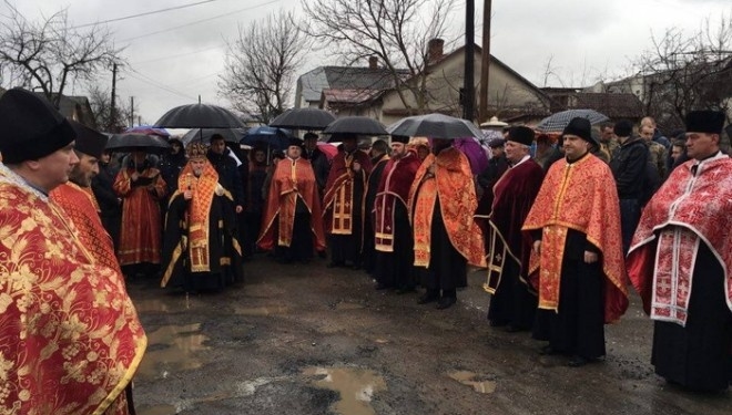 На Тернопільщині провели хресний хід та співали страсних пісень