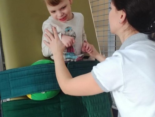 Донька тернопільського правоохоронця Кароліна Богданова потребує допомоги