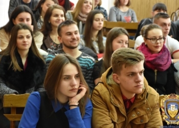 Днями до Тернополя приїздив знаний в Україні та у всьому світі хірург