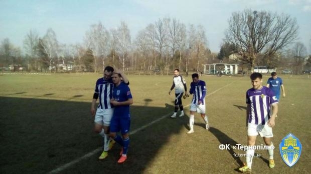 Оце так тернопільські футболісти порадували 8го березня!