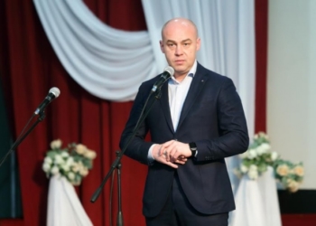 Очільник Тернополя Сергій Надал привітав патрульну поліцію з першою річницею (ФОТО)