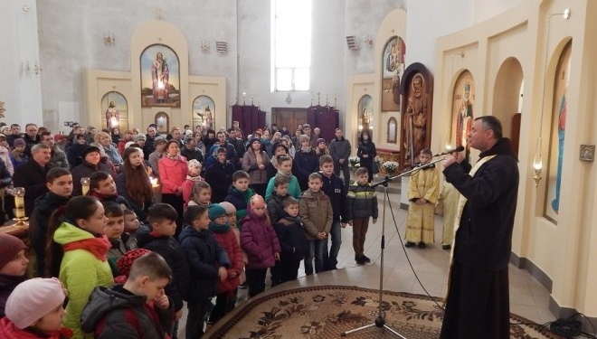 Відомий у Тернополі отець провів великопосні реколекції