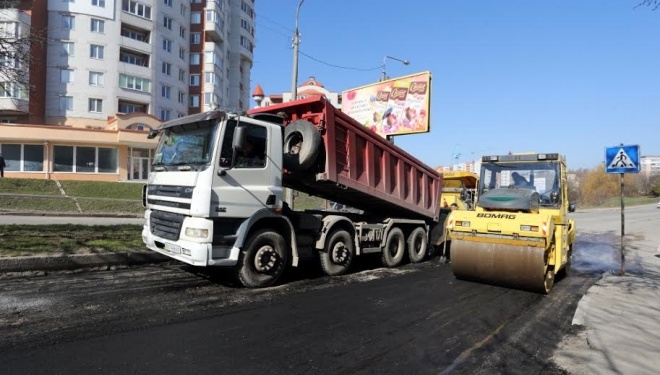 Де у Тернополі асфальтують дорогу і які вулиці стануть наступними (ФОТО)