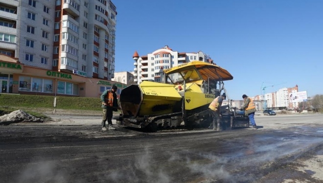 Де у Тернополі асфальтують дорогу і які вулиці стануть наступними (ФОТО)