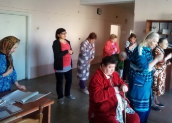 У тернопільській лікарні провели хресну дорогу