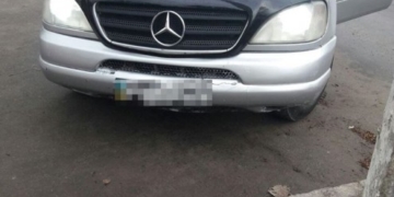 Автомобіль з підробленими документами виявили у Тернополі