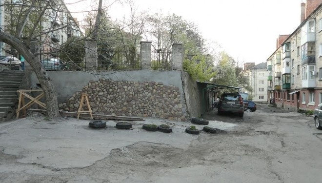 На вулиці Танцорова, 22 стартує капітальний ремонт двору