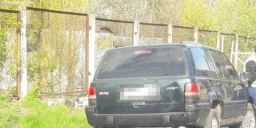 Накурений водій ганяв на побитій машині після ДТП