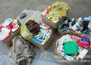 Як провізор продавала протерміновані і фальшиві ліки за межами аптеки (ФОТО)