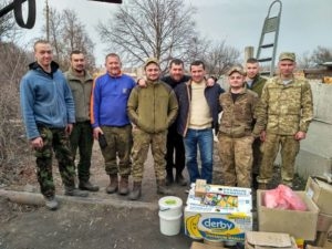 Зібрану на Тернопіллі допомогу доправили українським бійцям на Схід