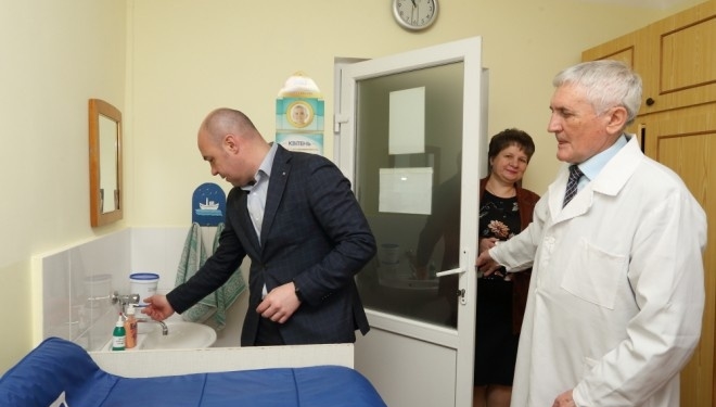 Як у Тернополі дитячі поліклініки відремонтували